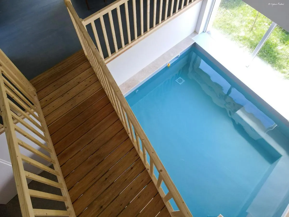 Villa Elegante A Panissieres Avec Piscine Privee